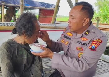 Di Balik Seragam, Ada Purnomo yang Memanusiakan Manusia