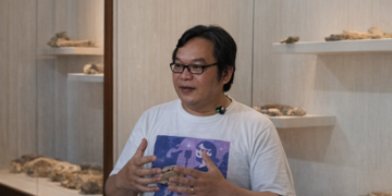 Kisah Bernadi Sabit Dangin, Penjaga Ingatan dari Pelempayung