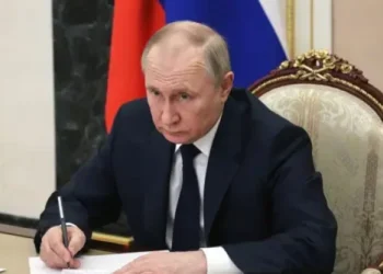 Rusia Ancam Respons Militer jika Barat Tambah Pasukan di Greenland