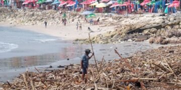 Usai di Tegur Prabowo, Kemenpar Siapkan Operasi Bersih Pantai Bali