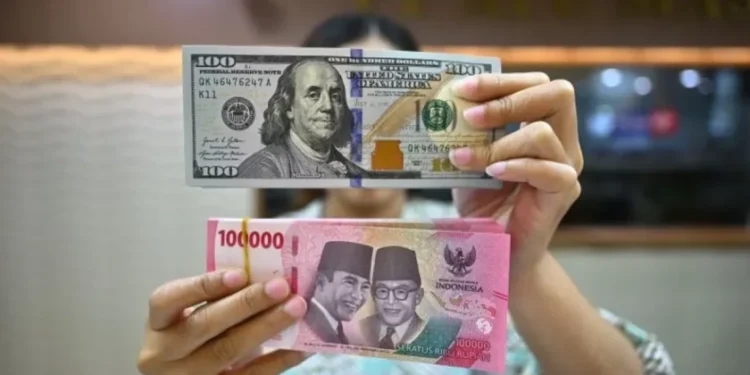 Rupiah Naik ke Rp16.744, Efek Kebijakan Trump Mulai Terasa