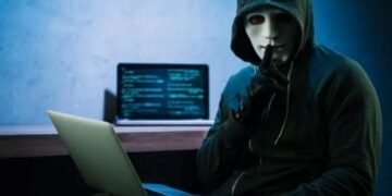 Claude Disusupi, ChatGPT Ikut Dimanfaatkan: Ketika AI Jadi Asisten Hacker