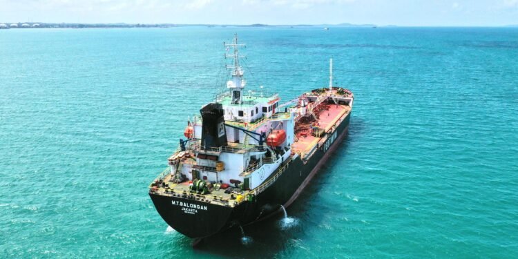 Indonesia Upayakan Pembebasan Dua Kapal Pertamina di Selat Hormuz