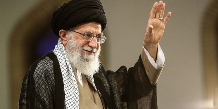 Iran Mulai Suksesi Usai Khamenei Tewas dalam Serangan AS-Israel