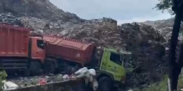 Tragedi Longsor Sampah di TPST Bantargebang, Tiga Orang Tewas