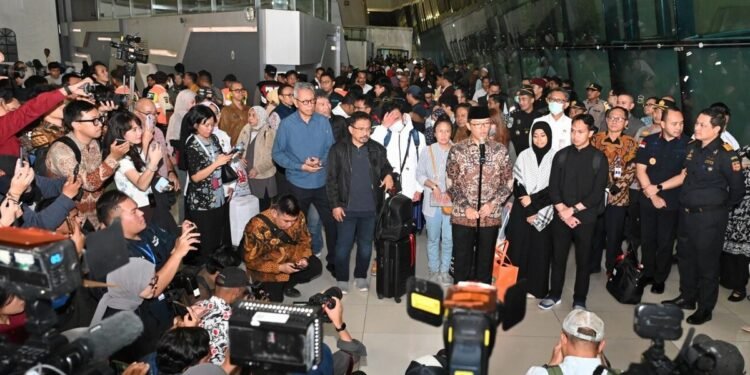 Konflik Iran Memanas, 22 WNI Berhasil Dievakuasi ke Tanah Air