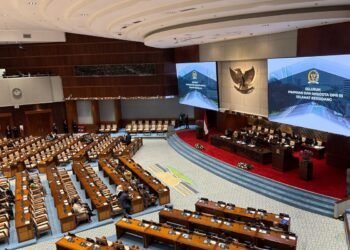 DPR RI Sahkan Lima Anggota Dewan Komisioner OJK