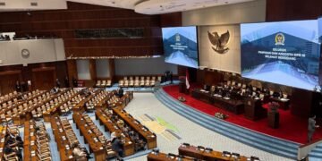 DPR RI Sahkan Lima Anggota Dewan Komisioner OJK