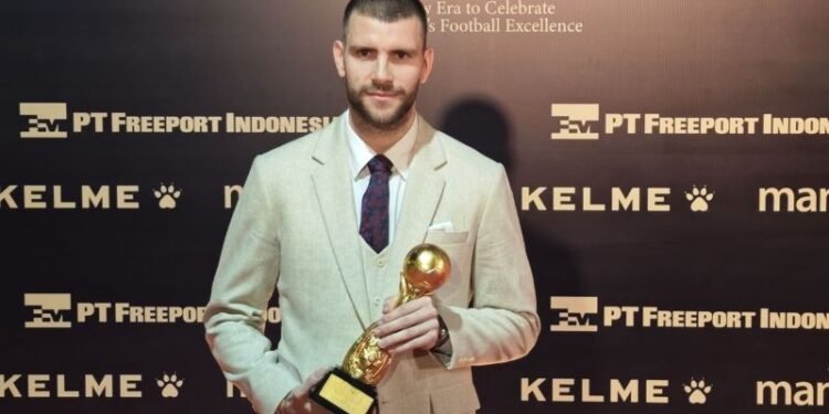 Maarten Paes Menang Besar: Mental Lebih Mahal dari Reputasi