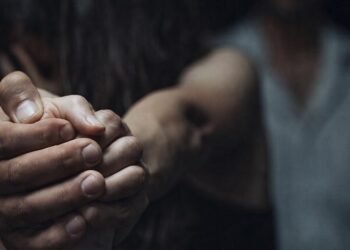 Dimulai dari Pujian, Berakhir di Trauma