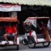 Becak yang Tak Pernah Pulang: Saat Kota Membiarkan Warganya Tidur di Jalan
