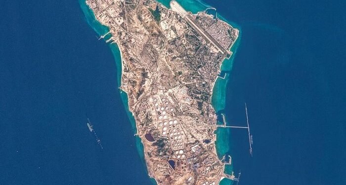 Kharg di Ujung Senjata: Siapa Sebenarnya yang Diuntungkan?