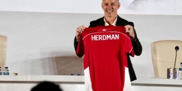 Timnas: John Herdman Kumpulkan Staf Internasional, Kursi Manajer Masih Kosong