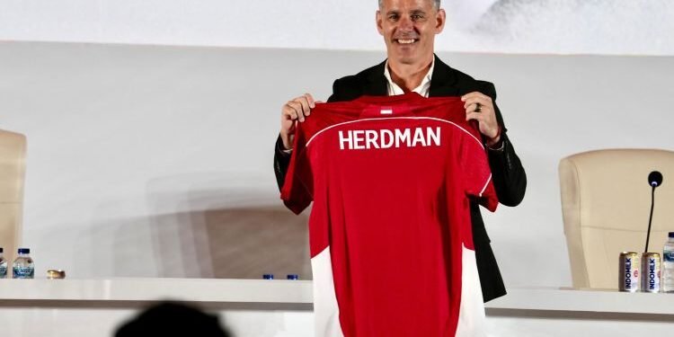 Timnas: John Herdman Kumpulkan Staf Internasional, Kursi Manajer Masih Kosong