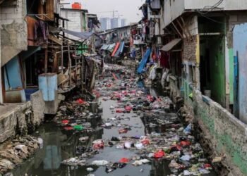 Kerja Keras Tak Selalu Mengubah Nasib: Saat Mobilitas Sosial Tertahan Sistem