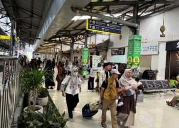 Tiket Kereta Diserbu Pemudik, KAI Tambah Kereta Solo Balapan-Gambir