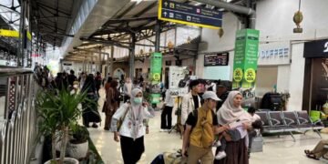Tiket Kereta Diserbu Pemudik, KAI Tambah Kereta Solo Balapan-Gambir