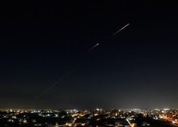 Rudal Iran Guncang Yerusalem, Sinyal Damai AS Berujung Kontradiksi