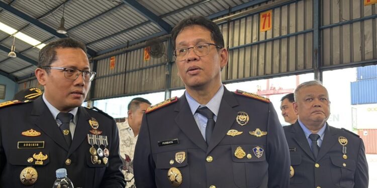 Tanpa Gelar Kuliah, Lulusan SMA Kini Punya Jalan Masuk Bea Cukai