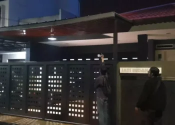 KPK Geledah Rumah Ono Surono, Rakyat Menilai: Hukum atau Drama?