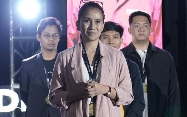 Nathania Tuli, Dunia yang Bising: Siapa Sebenarnya yang Perlu Belajar Mendengar?