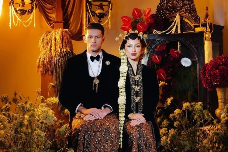 Prewedding Hubner & Jennifer: Adat Jawa yang Bikin Publik Mendadak Jatuh Hati