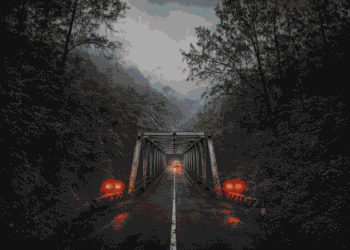 Jalur Cangar-Pacet: Indahnya Pegunungan dan Gelapnya Kisah di Tikungan Terakhir