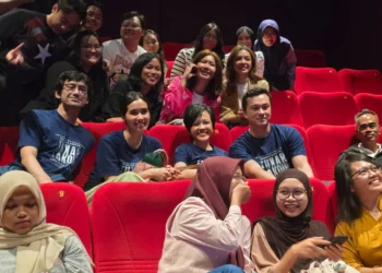 Bioskop Terancam Sepi: Film Berpindah ke Gadget, Siapa Bertahan?