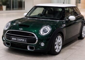 Mini Cooper S 2014: Kencang di Jalan, Mahal di Bengkel?