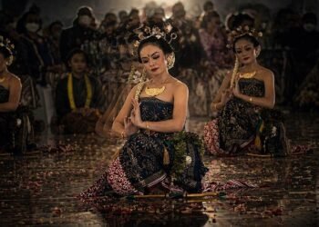 Profesi Penari Indonesia: Diakui Budaya, Diabaikan Ekonomi