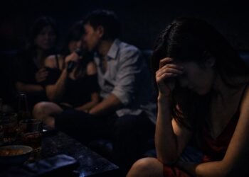 Kisah Pemandu Lagu: Dibayar untuk Menemani, Tapi Siapa yang Melindungi?