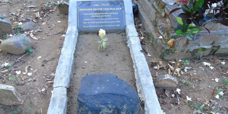 Makam Tan Malaka: Pahlawan atau Ingatan yang Disembunyikan?