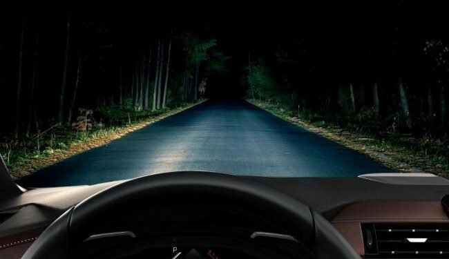 Night Drive Therapy: Jalanan Sepi Jadi Tempat Pulang yang Paling Jujur
