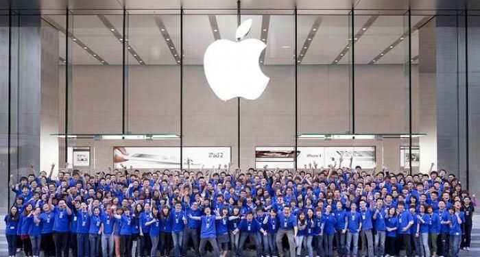 Apple Tahan Talenta dengan Bonus Fantastis: Loyalitas atau “Golden Cage”?