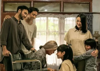 “Jangan Buang Ibu”: Kisah Haru atau Cermin Realita yang Kita Hindari?