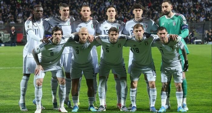 Italia Gagal Lagi: Juara Dunia 4 Kali Kok Hobi Nonton dari Rumah?