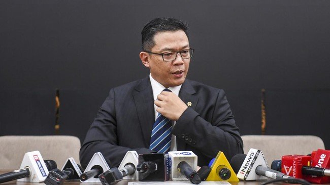 Sugiono Terpilih Aklamasi: Tradisi atau Pola Elite yang Terus Berulang?