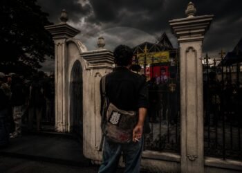 Asap Sendiri Belum Beres, Negara Sudah Mau Dikuliti