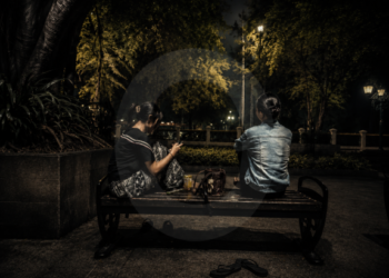 Jogja Tak Selalu Romantis: Cerita Sunyi Dua Mahasiswi di Malioboro