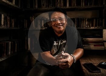 Profil Dandhy Laksono: Jurnalis yang Memilih Bertanya Saat Banyak Orang Diam