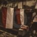 Bendera Murah di Online, Pedagang Kecil Jadi Korban?