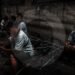 Pasar Klewer Lesu, Penghasilan Kuli Panggul Terus Menyusut