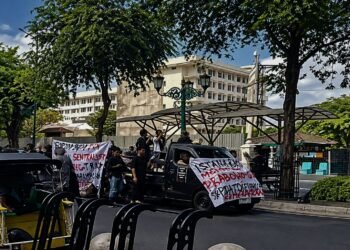BEM DIY Gelar Aksi di Tiga Titik, Bawa Empat Tuntutan