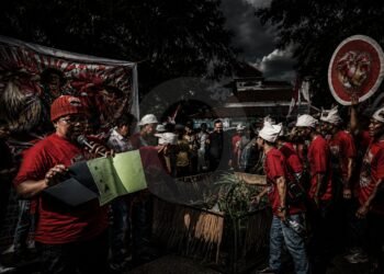Harga Pakan Mahal, Peternak Soloraya Turun ke Jalan