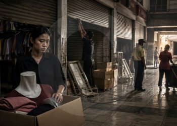 Rolling Door PGS Turun, Pekerjaan Ratusan Orang Ikut Hilang