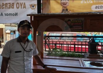 Lurah Gilingan Rangkul PSK Lewat Program “Mas Gilang Suka Tomat”