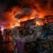 Gudang Rongsokan Terbakar di Sunset Road, 62 Warga Mengungsi