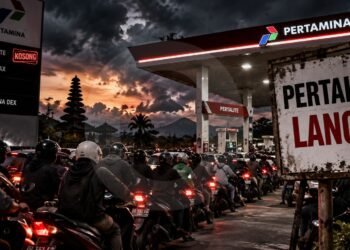 Pertalite Langka, Antrean SPBU Mengular di Bali dan Malang