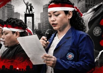Almamater Pinjaman di Bundaran HI: Siapa di Balik Panggung Sari?