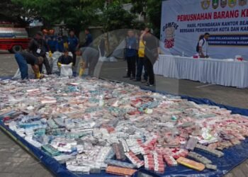 Rokok Ilegal Dimusnahkan, Tapi Kenapa Pasarnya Tak Kunjung Mati?
